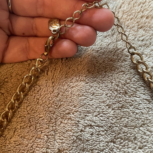 Mint boutique statement necklace w/earrings - Picture 2 of 3